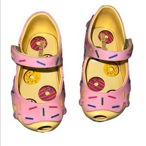 Mini Melissa, size 6; Donut Ultragirl Mary Jane shoes